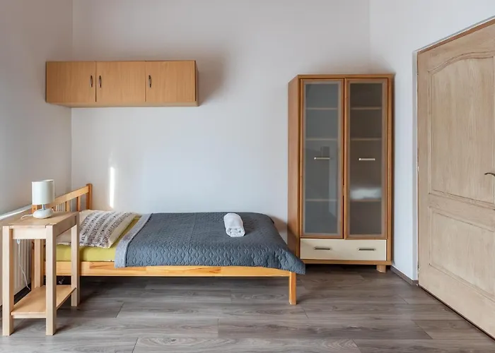 Adel Vendeghaz Konukevi 4*