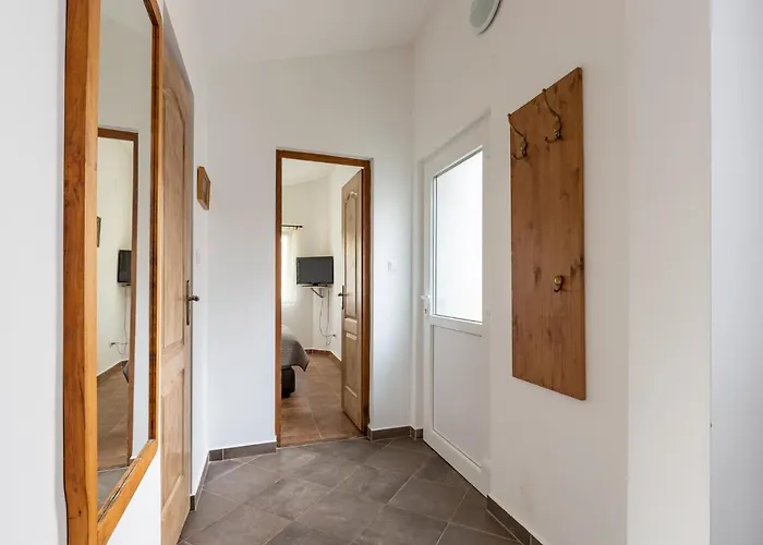 Adel Vendeghaz Konukevi Zamárdi