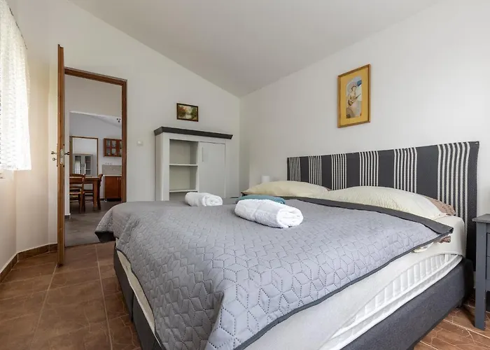 Adel Vendeghaz Konukevi Zamárdi