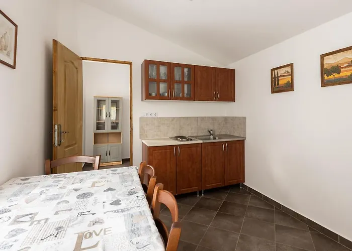 Adel Vendeghaz 4* Zamárdi